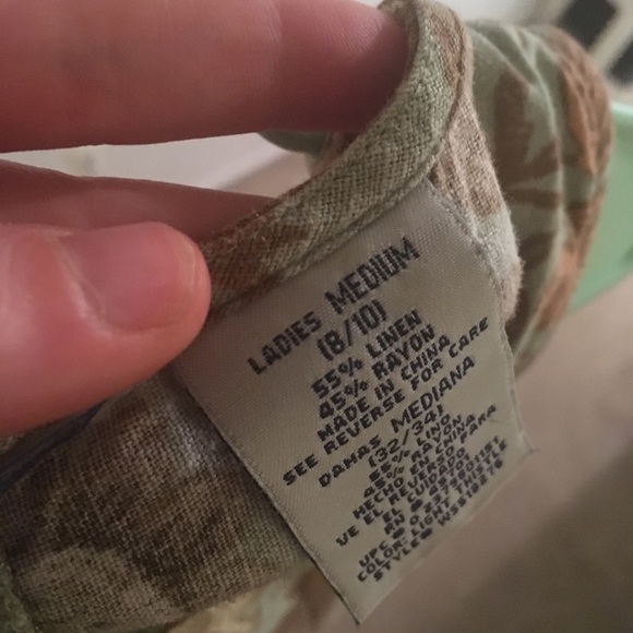 Green floral linen sack dress w/pockets! - Picture 2 of 2